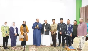 Pansus DPRD Kaltim Kunjungi Pesantren Al-Bahjah di Cirebon