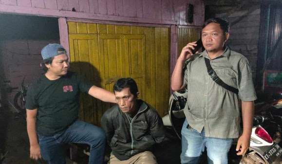 Usai Bakar Rumah, Istri dan Anak, Pujiono Beli Motor, Ditangkap di Sebuah Bengkel di Tenggarong