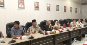 Banmus dan Bapemperda DPRD Kaltim Kunjungi DPRD Kota Balikpapan