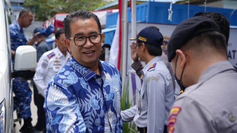 Peninjauan Kepadatan Arus Mudik oleh Wakil Ketua DPRD Kalimantan Timur dan Pj Gubernur Kaltim