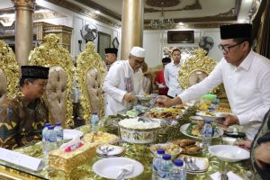 Jahidin Hadiri Acara Bukber dan Silaturahim Keluarga Besar KJS dan KKSS Kaltim