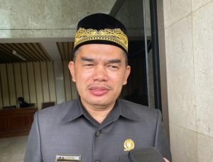 Ketua DPRD Kaltim Hasanuddin Mas’ud Tanggapi Tuduhan Pengurangan Anggaran Beasiswa untuk Proyek Tertentu